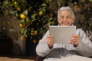 Elder woman with laptop